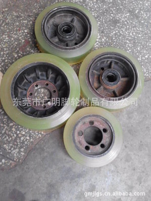 電動叉車聚氨酯PU包膠輪 性能優(yōu)勢、應用與選購指南